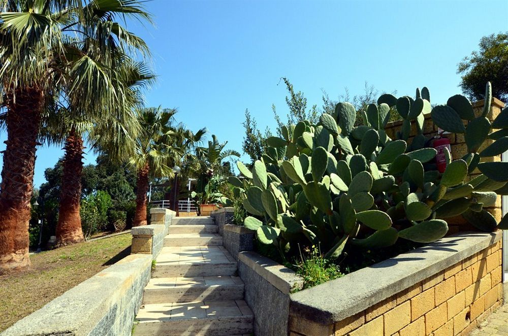 Residence Il Patio Cefalù Eksteriør billede